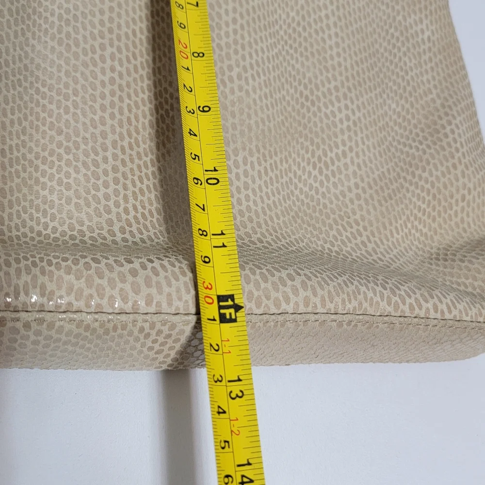 MARGOT New York‎ Tan Shoulder/Crossbody Bag